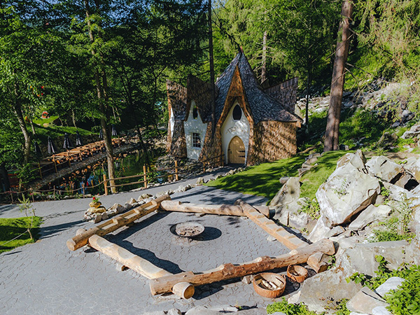 Яремче, водоспад Пробій та Гедзьо-парк